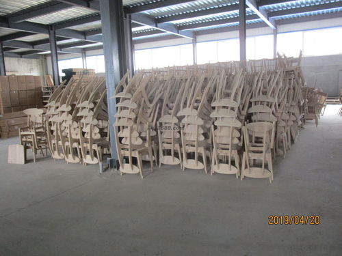 广州泰坤商贸旗下卡洛达 绿色家具的践行者